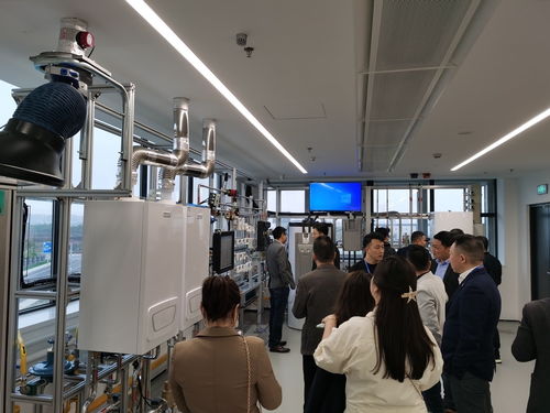 喜德瑞嘉興工廠開放日 東芝精英代理商組團參觀，國內貿易代理合作再深化